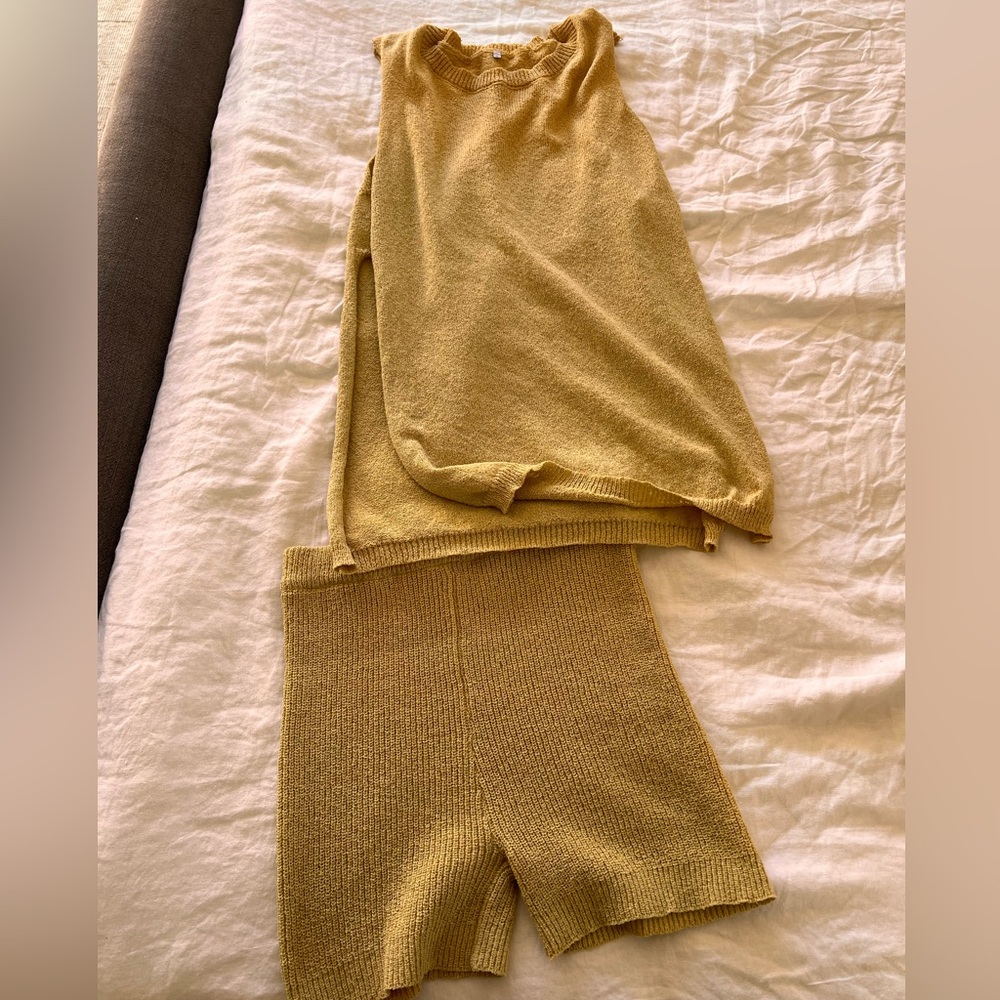 SHEIN Mustard Yellow Knit Set